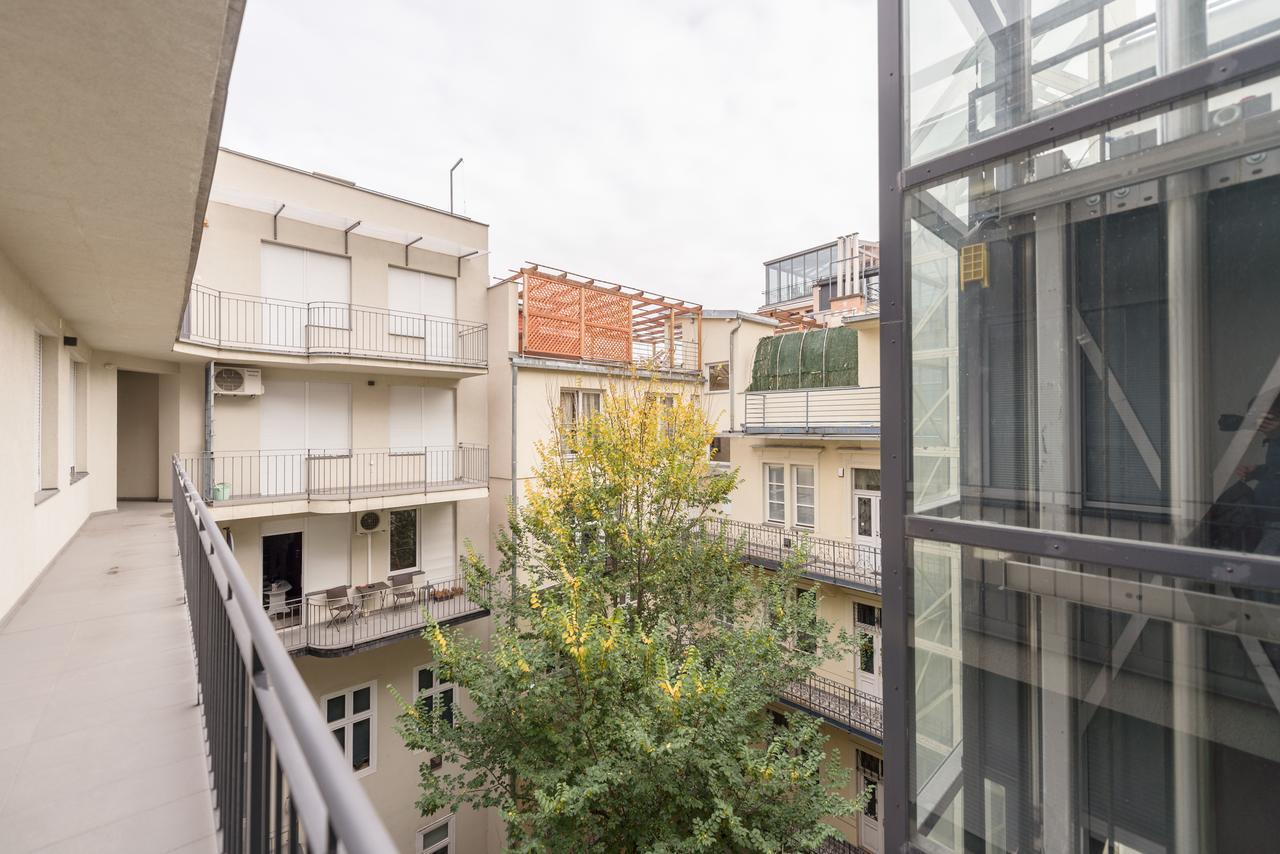 Oasis Apartments - King Street II Будапеща Екстериор снимка